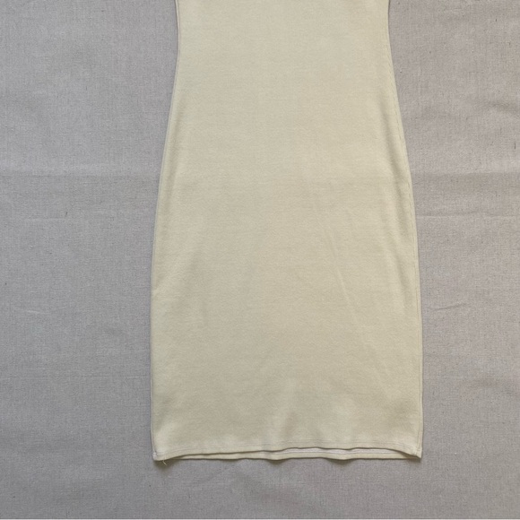 Perfect White Tee Ribbed Sleeveless Midi Blondy Dress - Picture 9 of 13